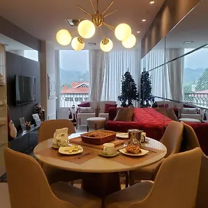 Romantismo E Modernidade No Centro De Termas Do , Gravatal Brasil