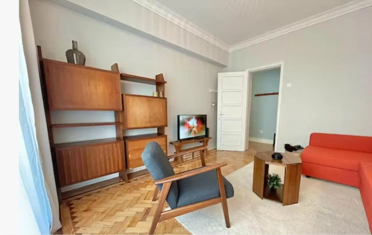 Apartment Valmor Avenue Vintage Chiq By Homeful Lisbon Portugal